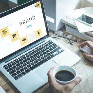 الهوية والبراندينج